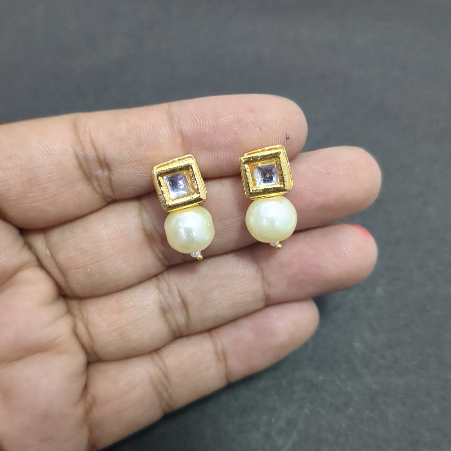 Kundan Tops 47