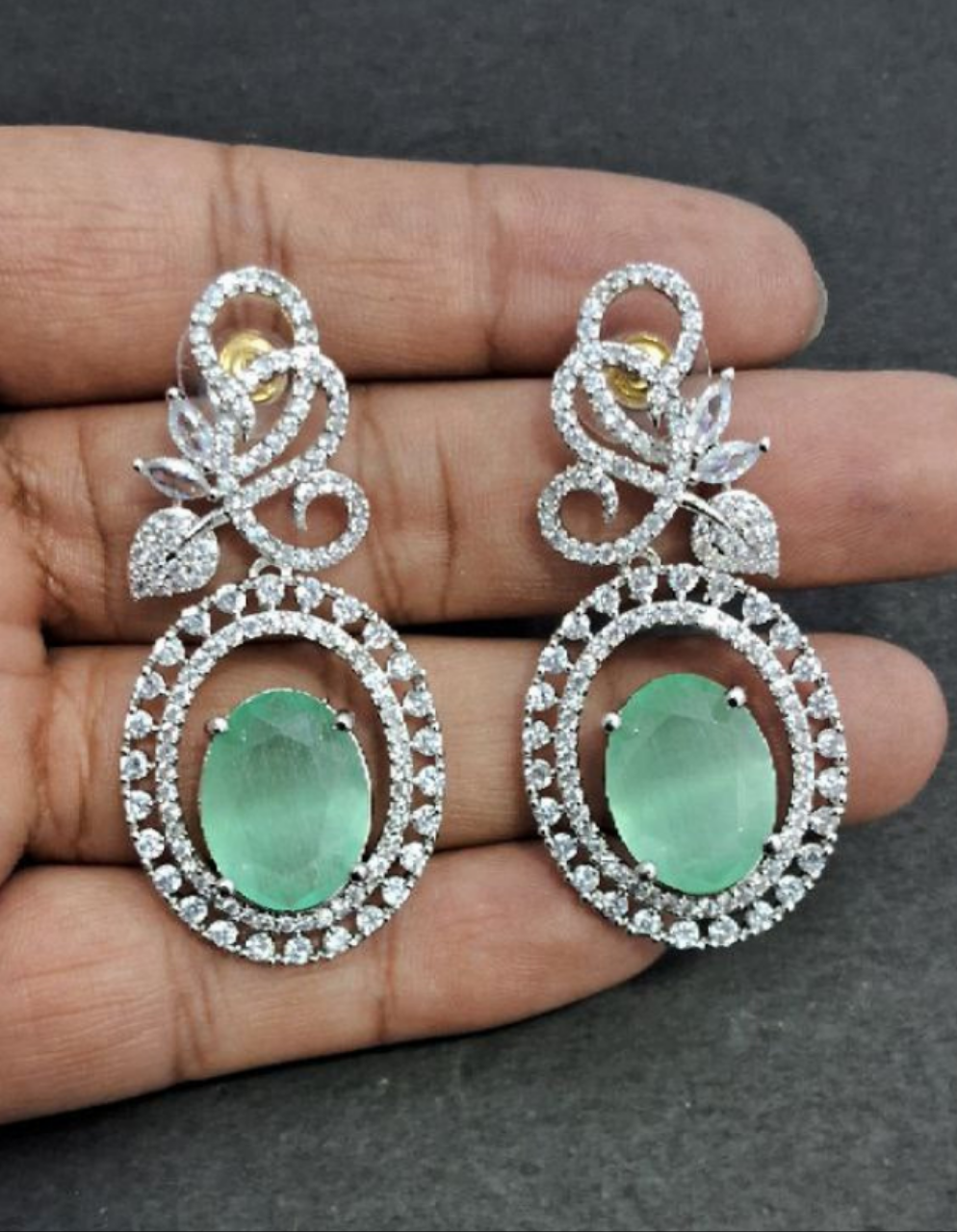 Ad Earring 19