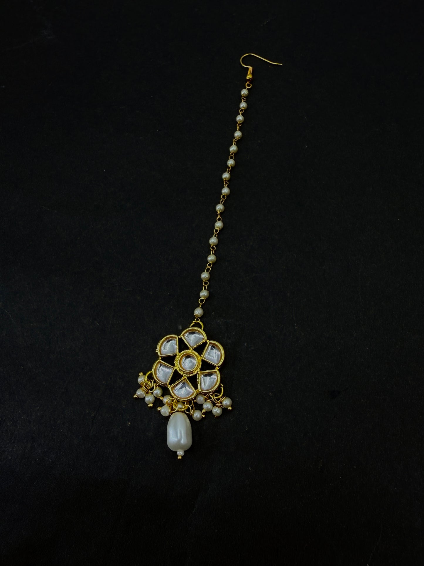 Kundan Tika 11