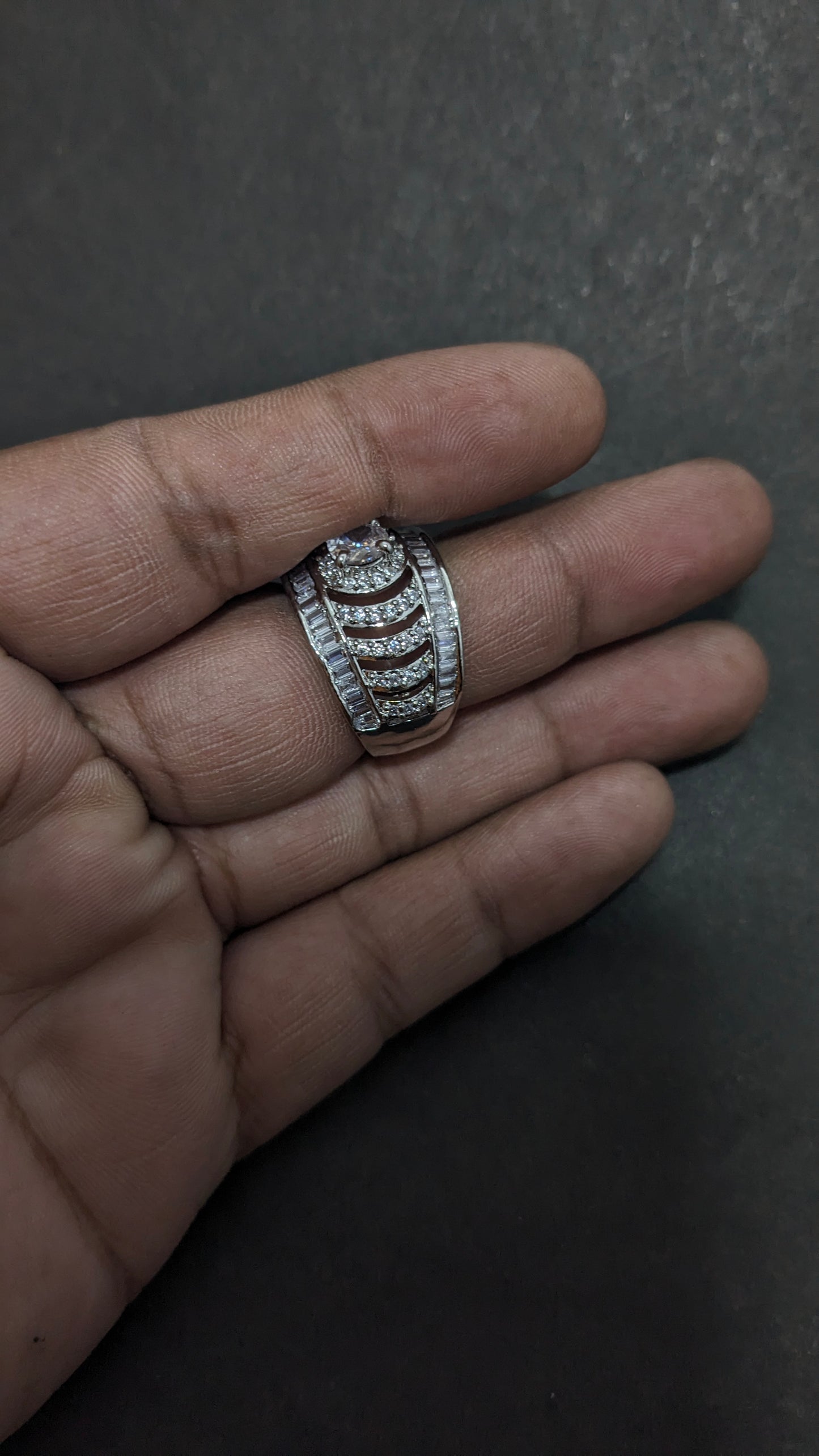 Ad Ring 42