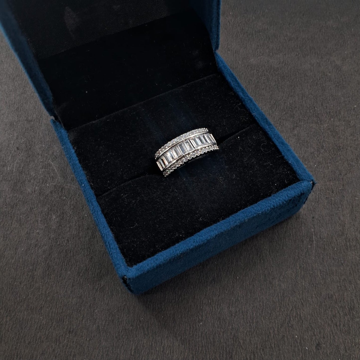 Ad Ring 21
