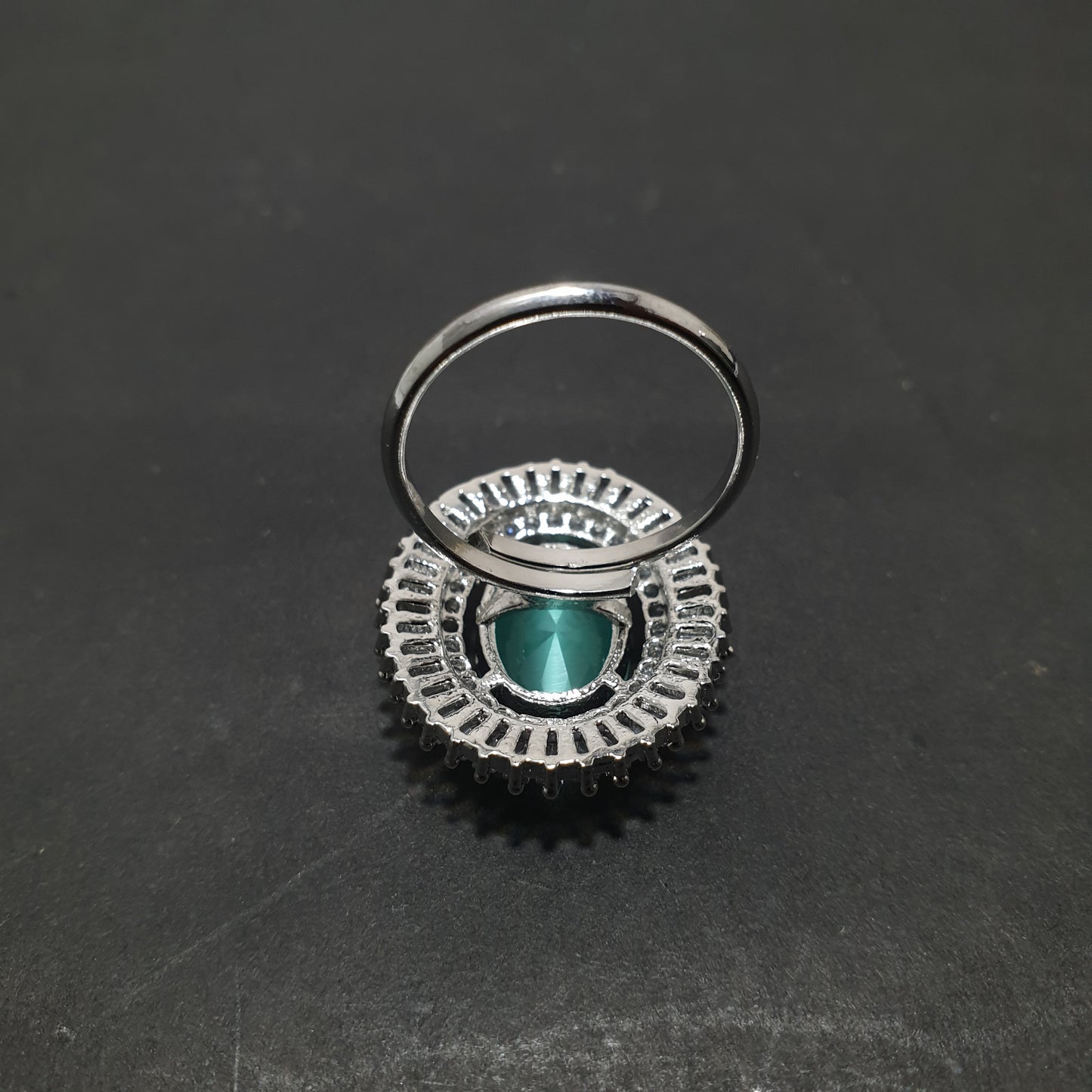 Ad Ring 58