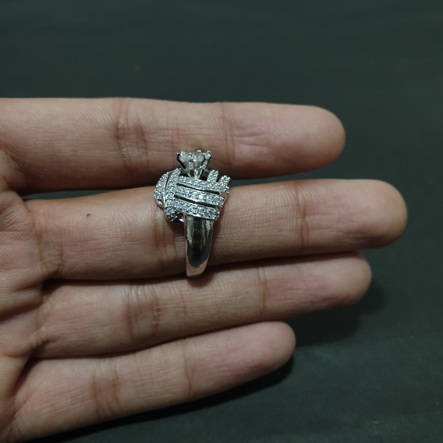 Ad Ring 126