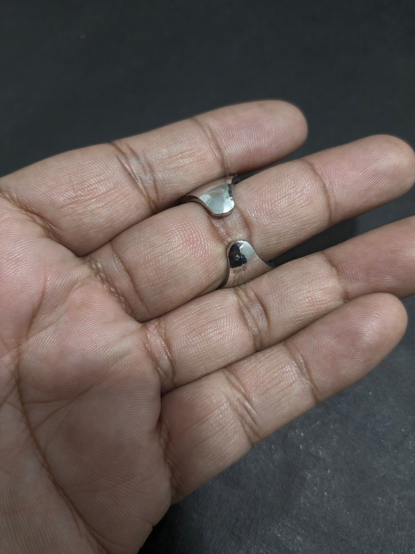 Ad Ring 08