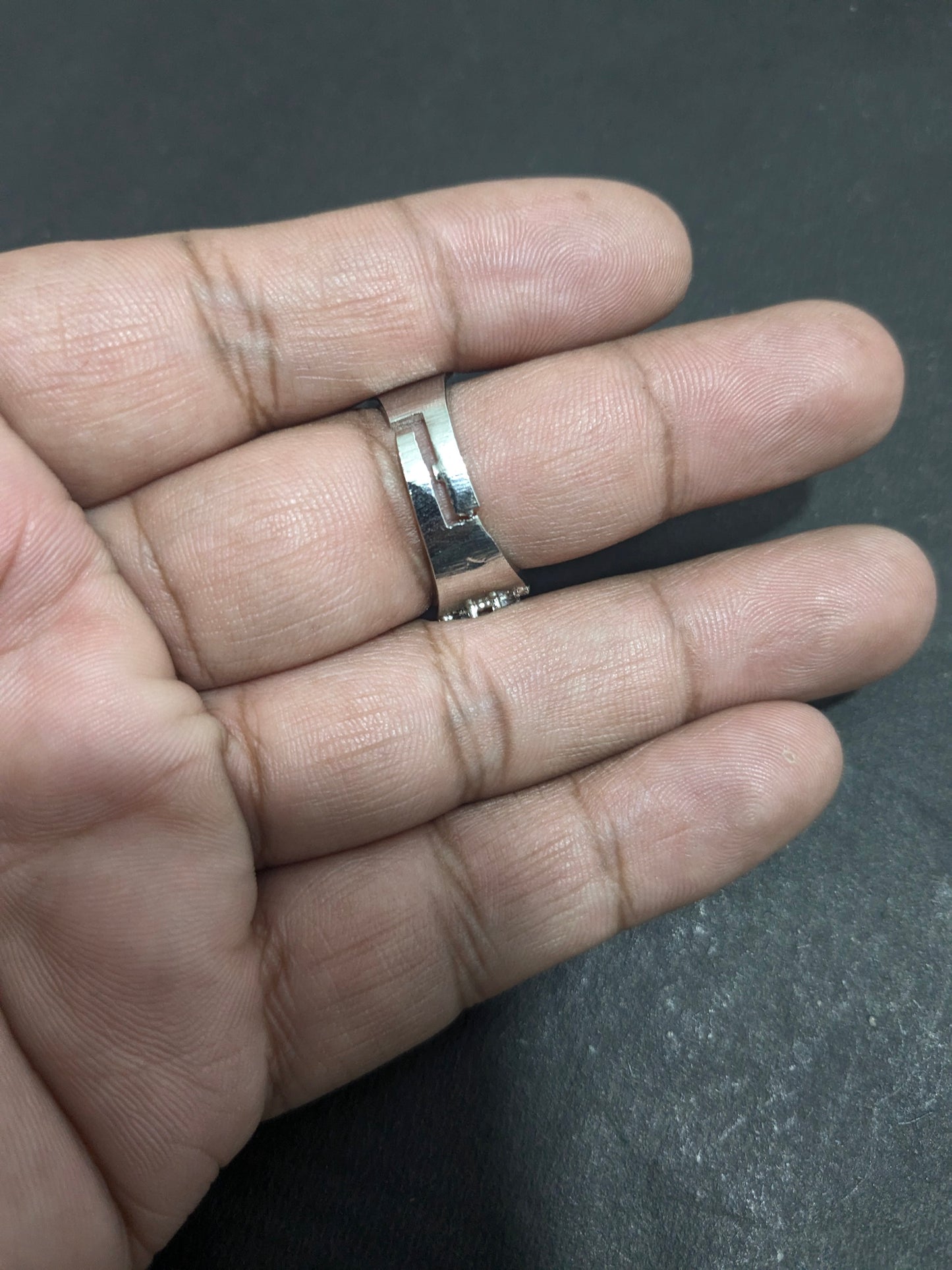 Ad Ring 30