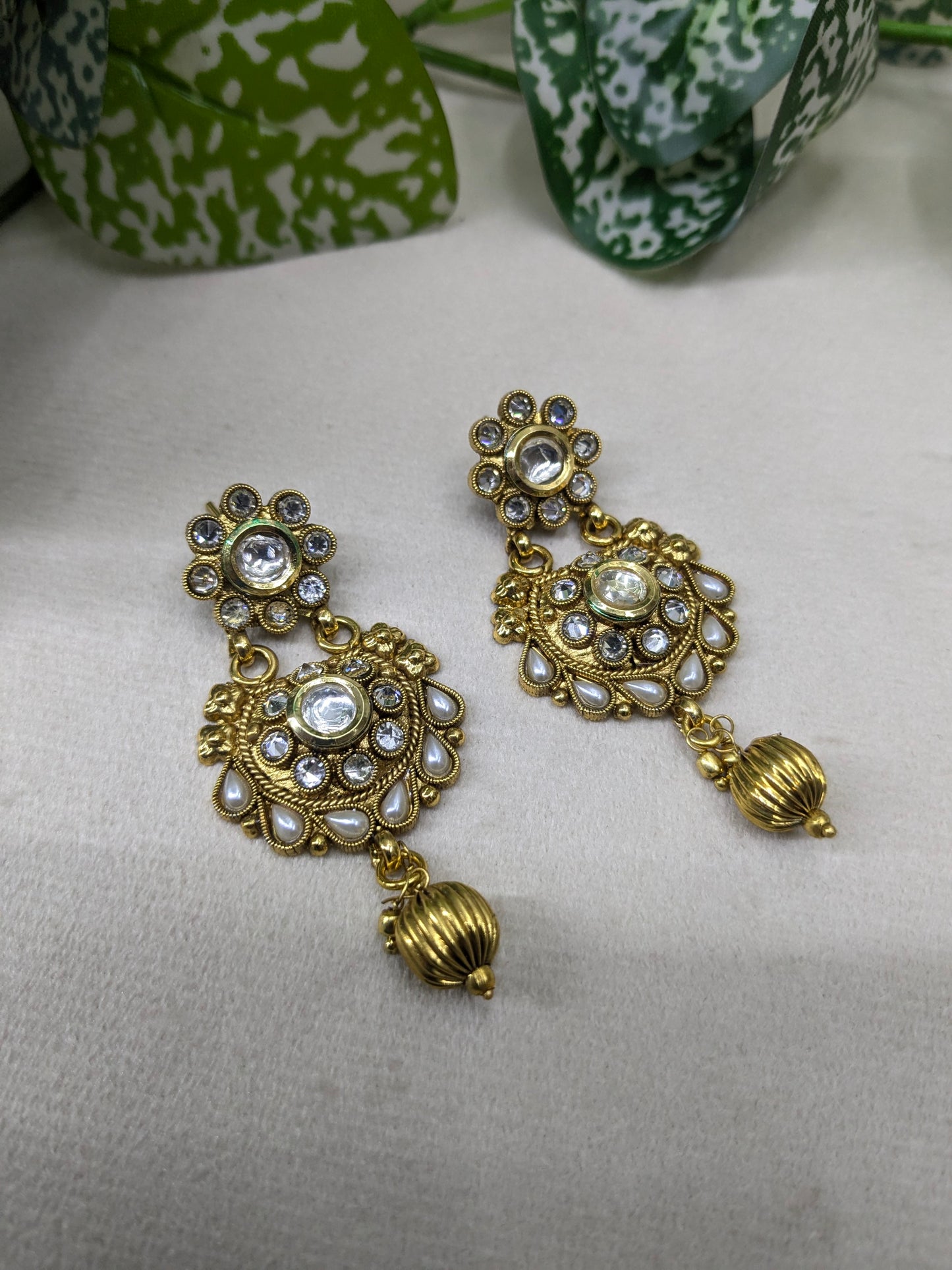 Gold Look sets 01