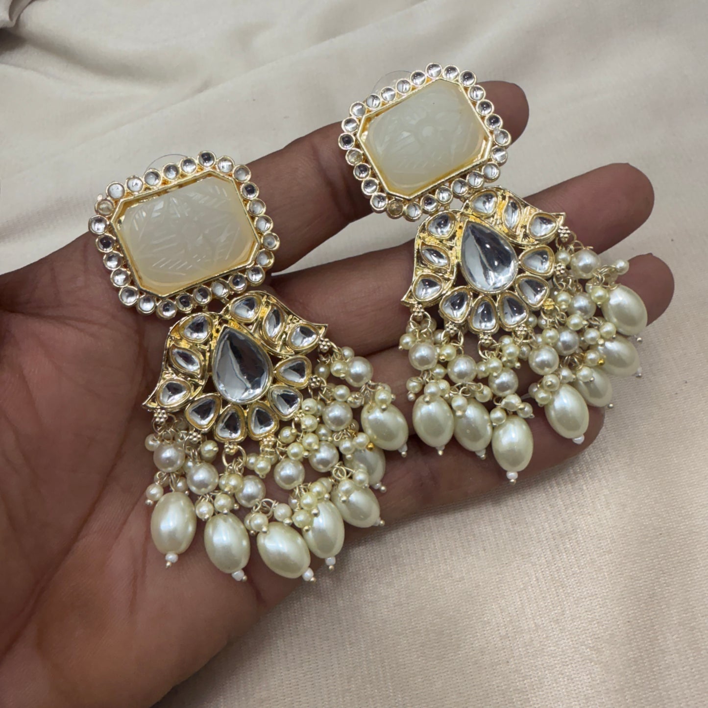 Earing 13