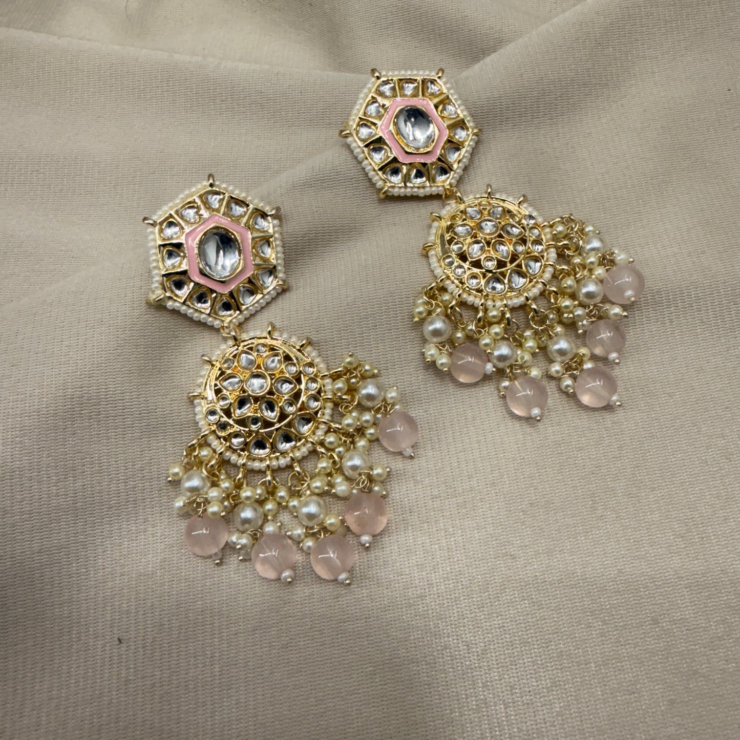 Earing 16