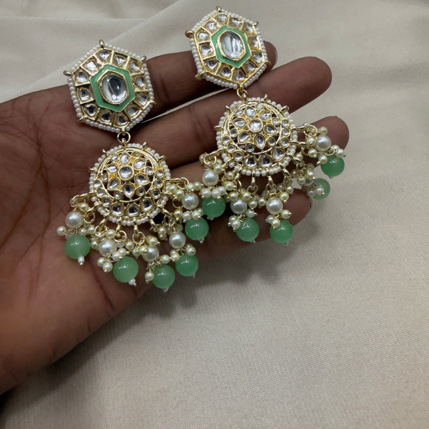 Earing 14