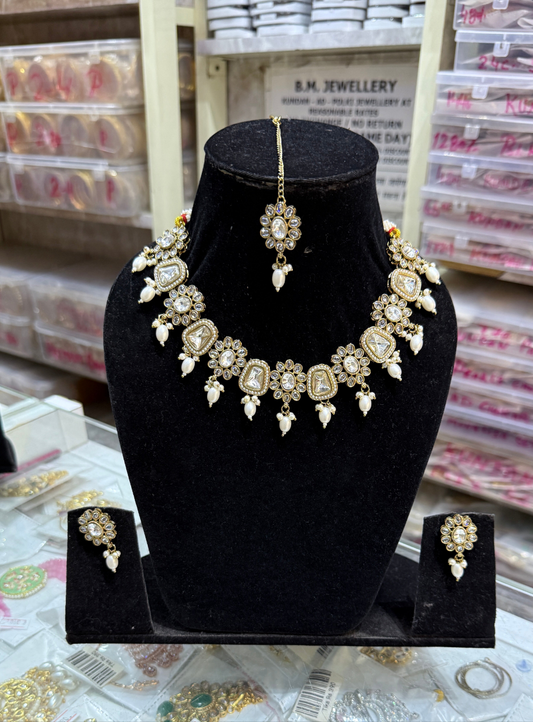 Polki Sets With Beads
