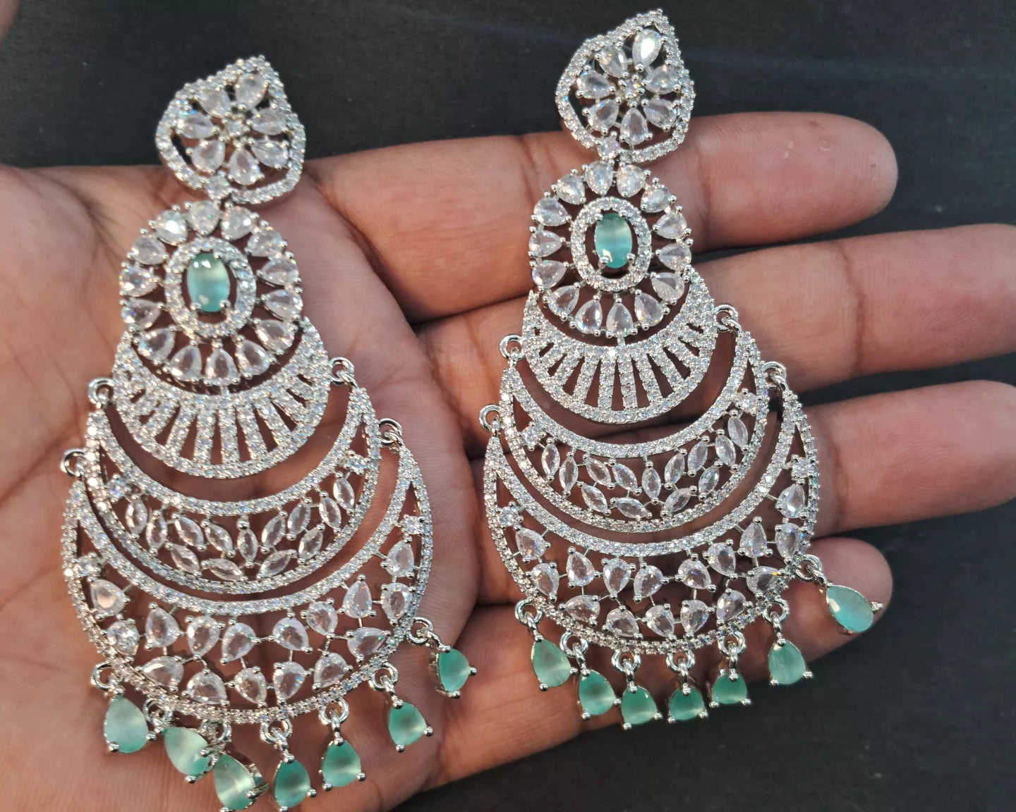 Ad Hanging Earring 219