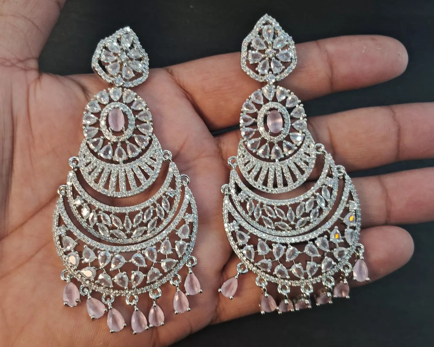 Ad Hanging Earring 219