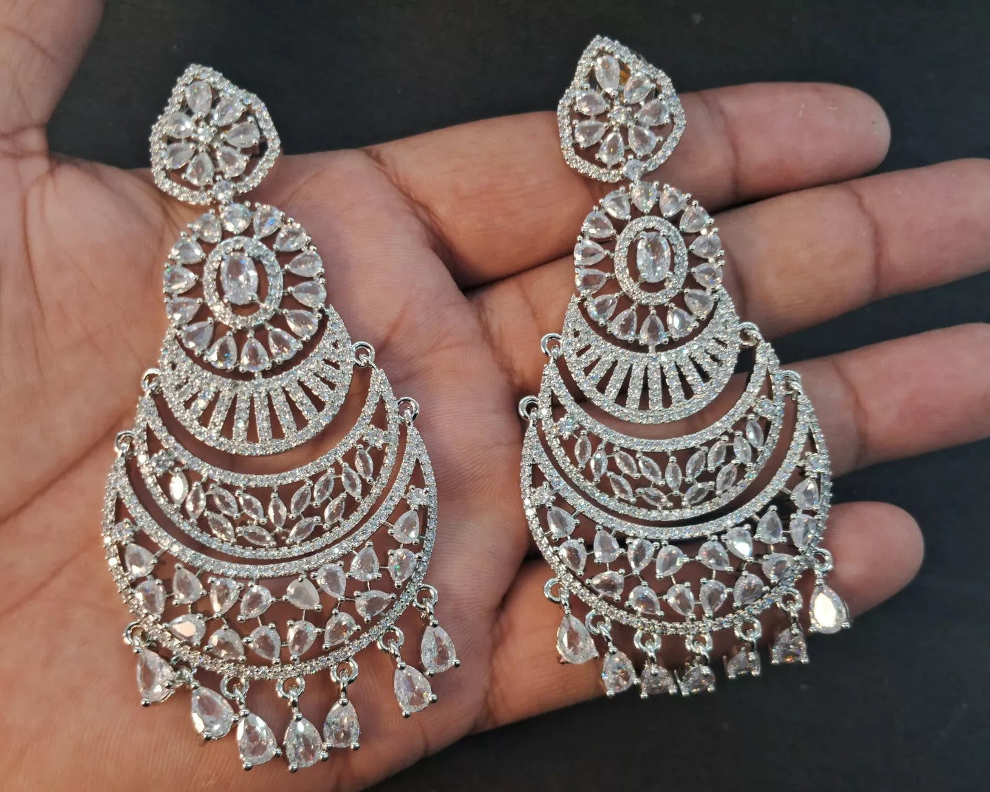 Ad Hanging Earring 219