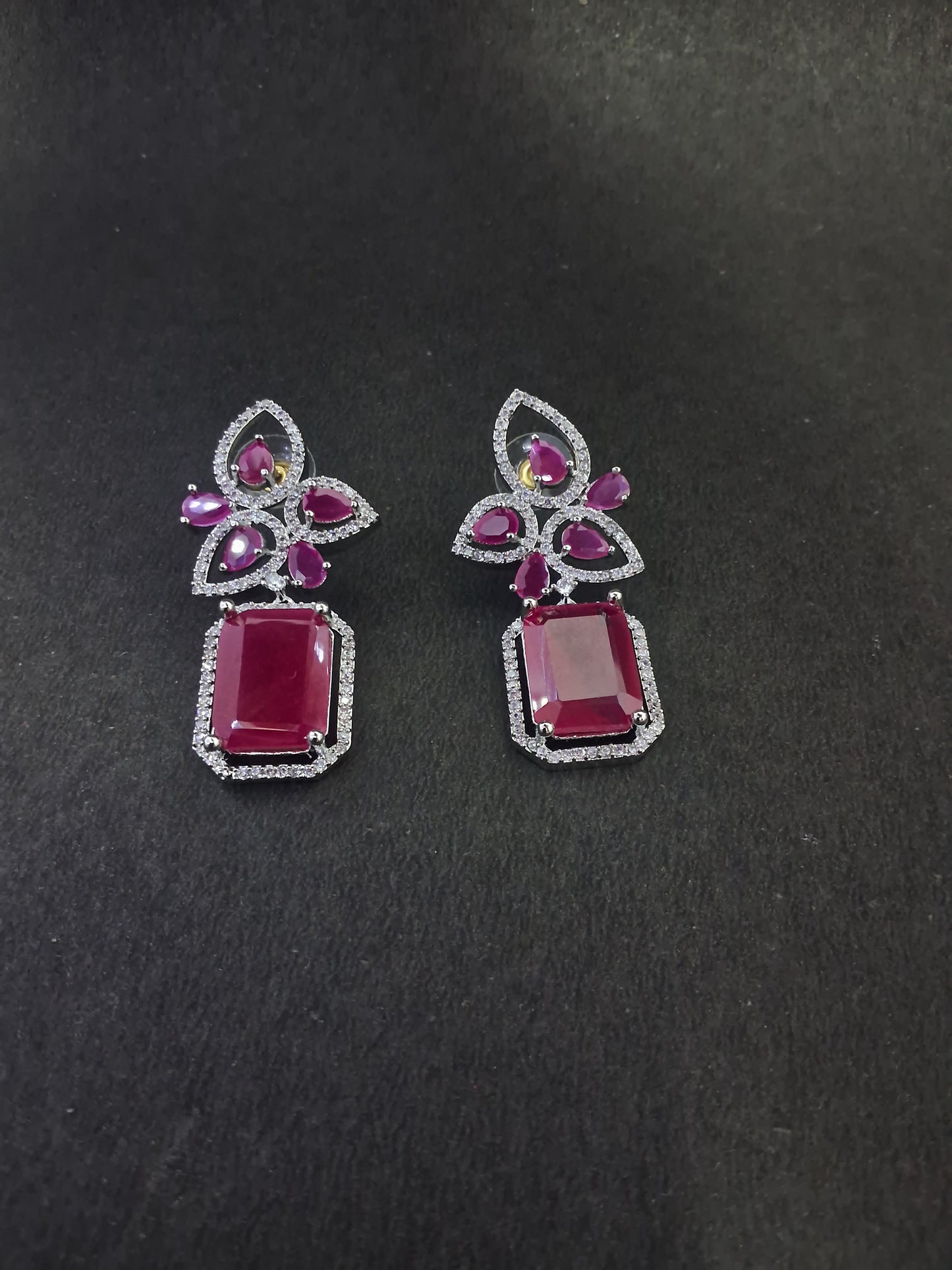 Ad Earring 159