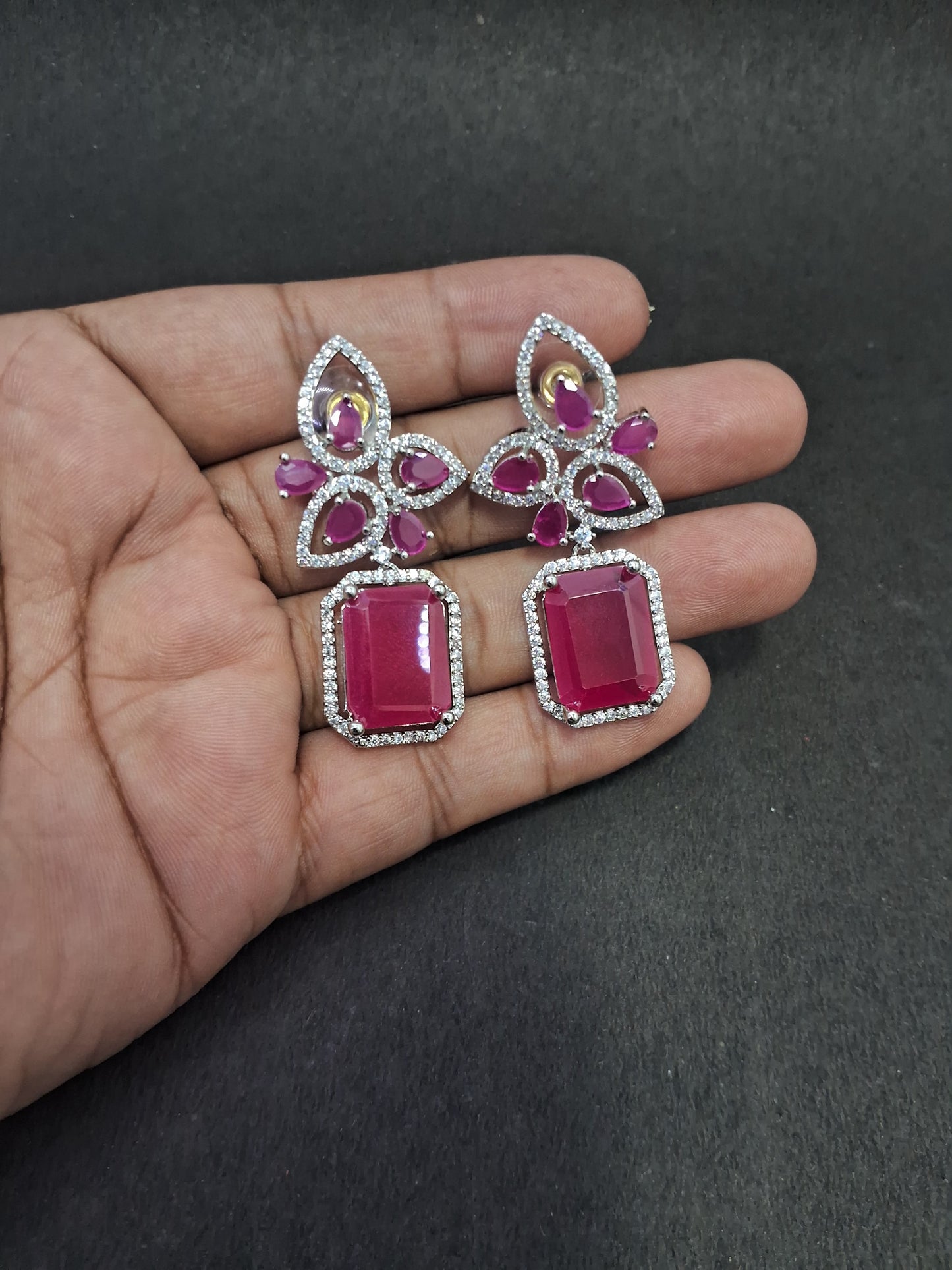 Ad Earring 159