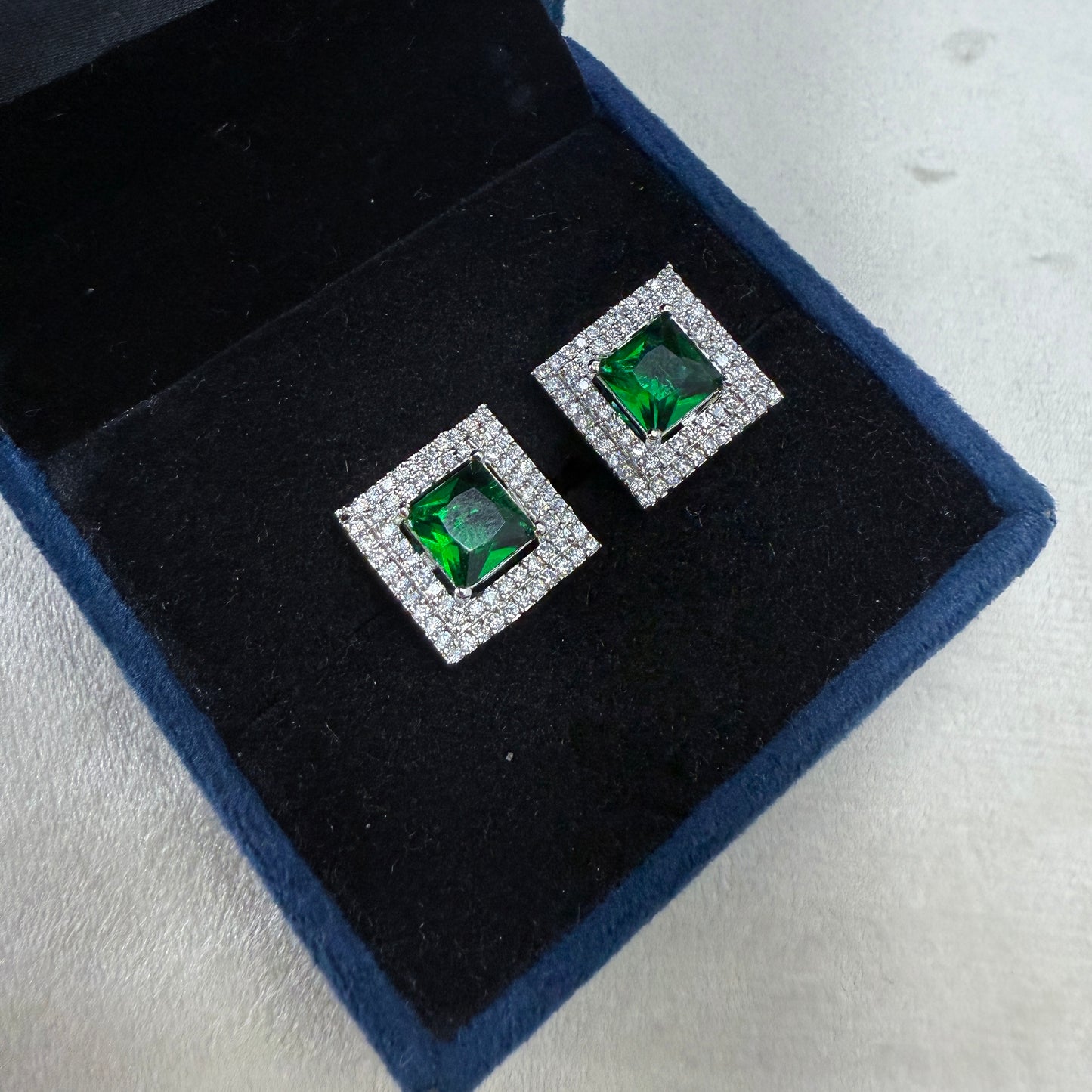 Ad Tops 04