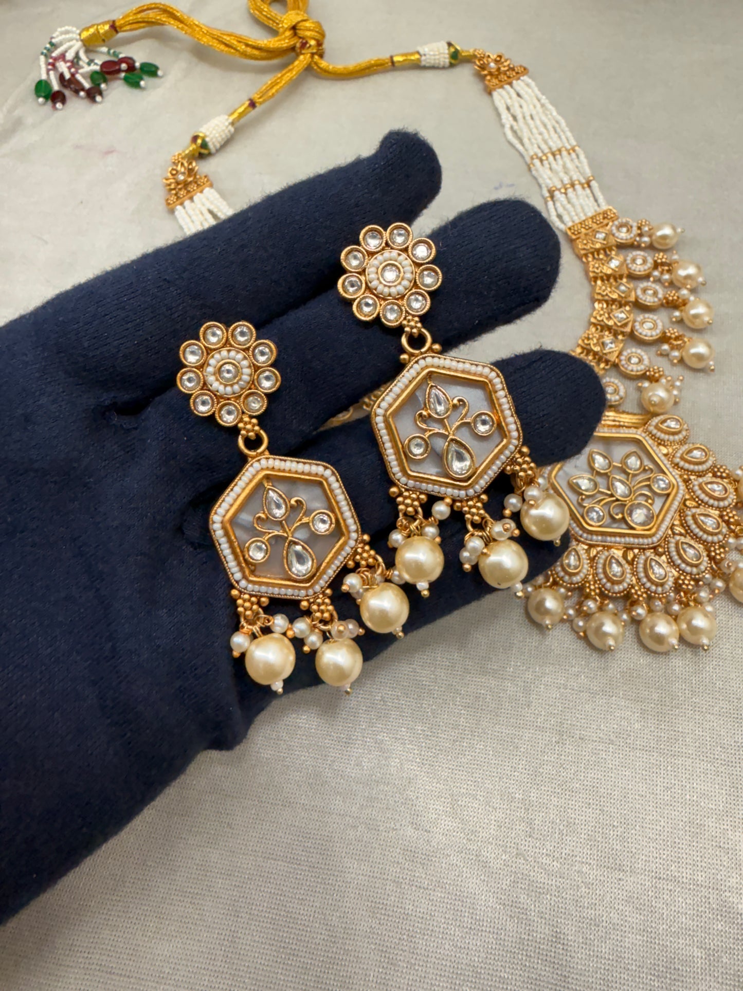 Heritage Premium Necklace