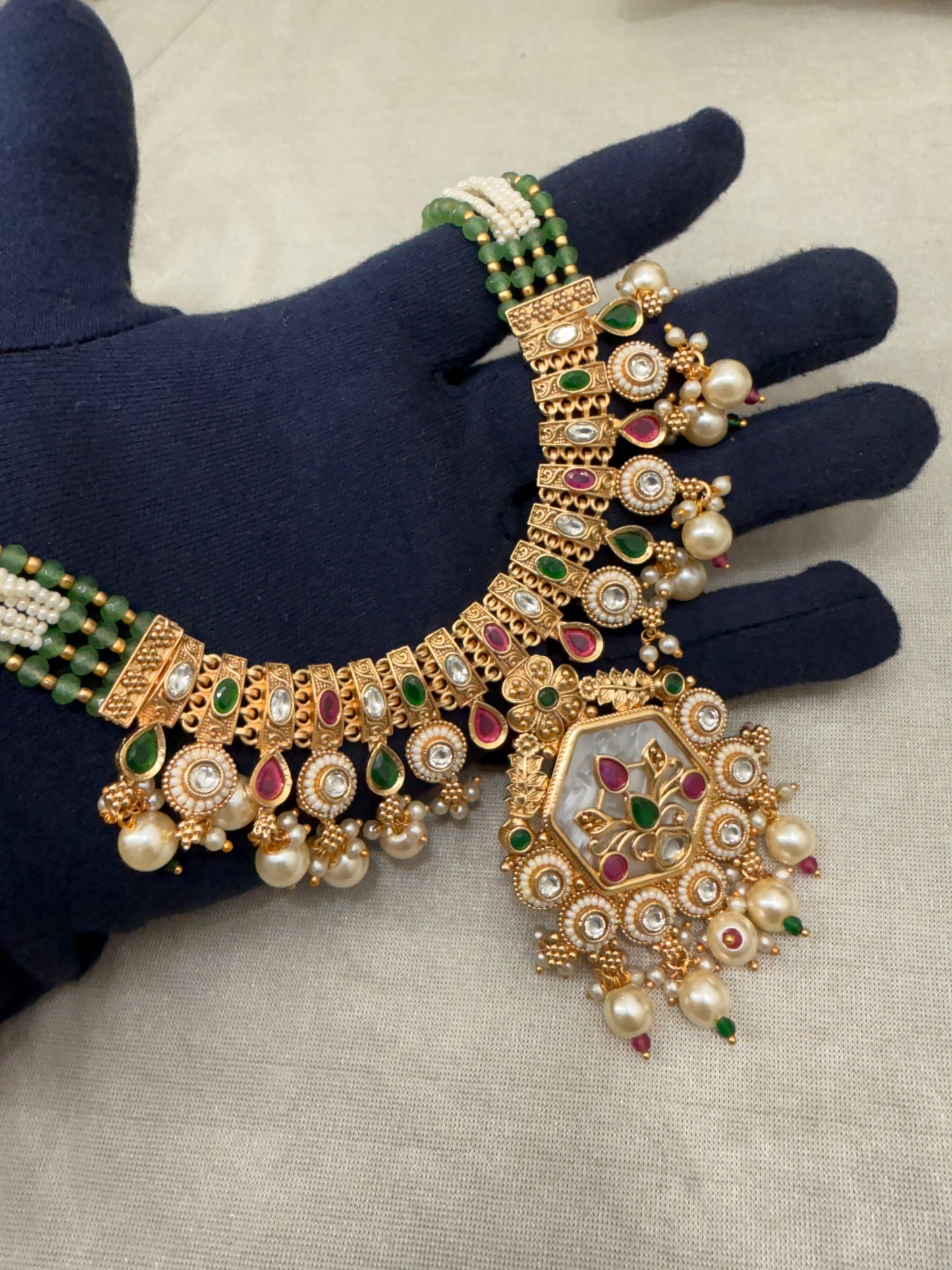 Heritage Premium Necklace