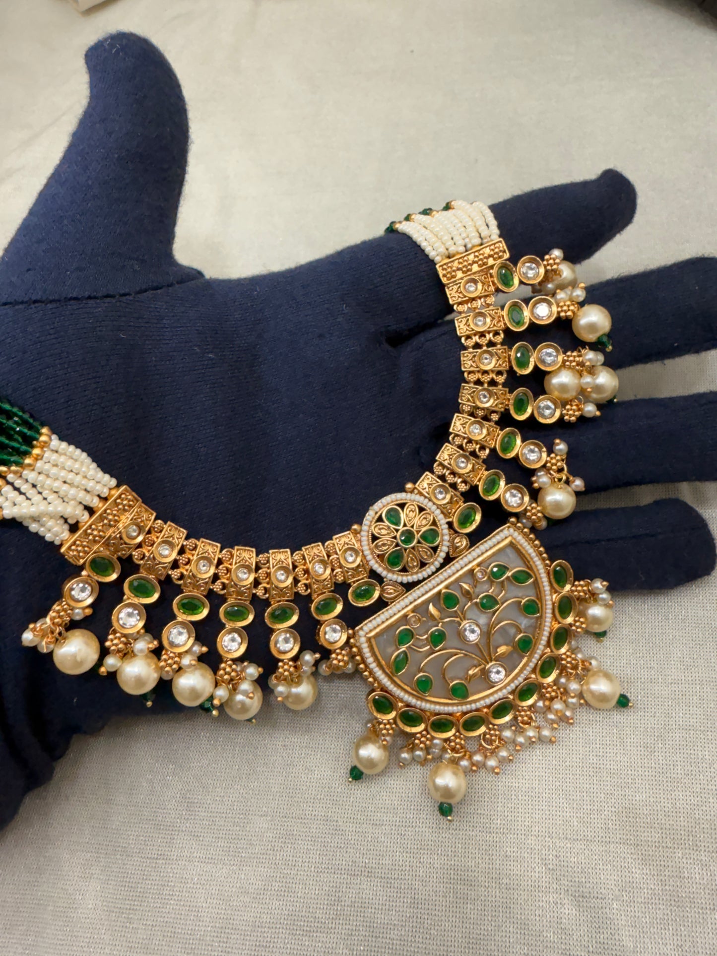 Heritage Premium Necklace
