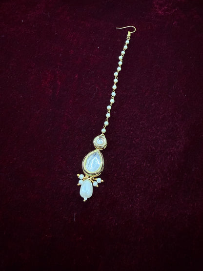Kundan Tika 09