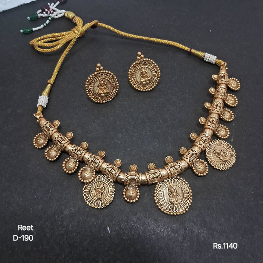 Gold Look Sets 01