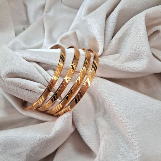 Bangle 01