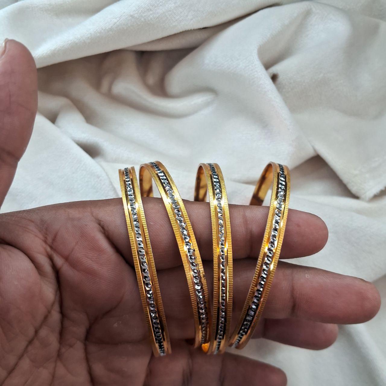 Bangle 02