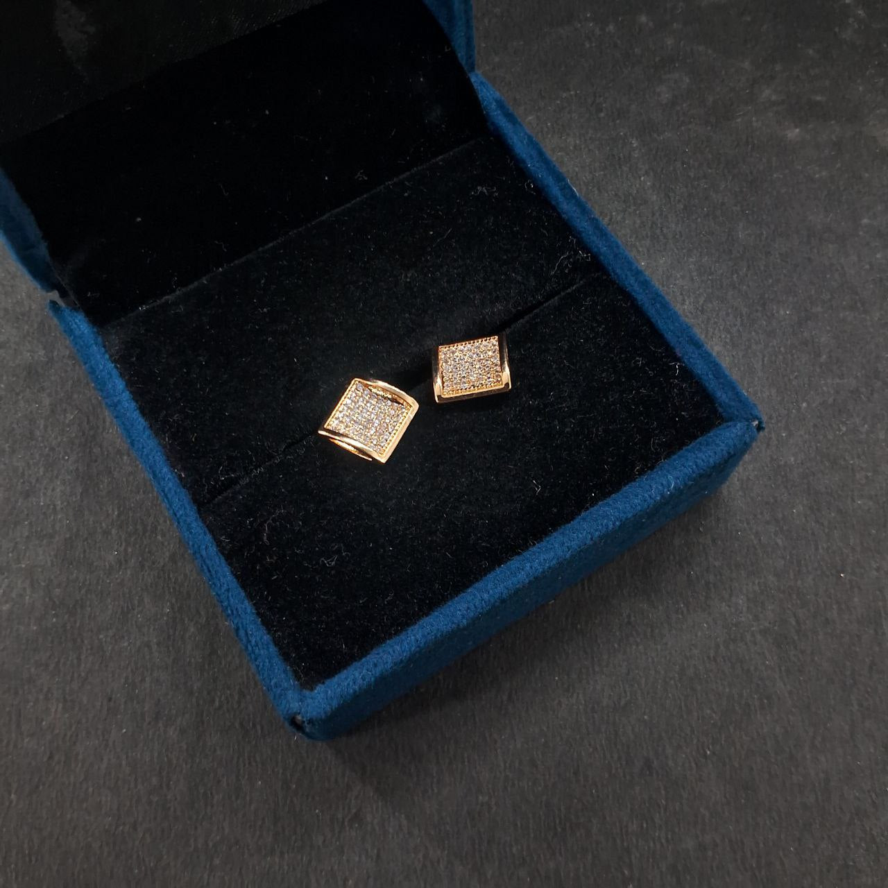 Gold Look Tops 247