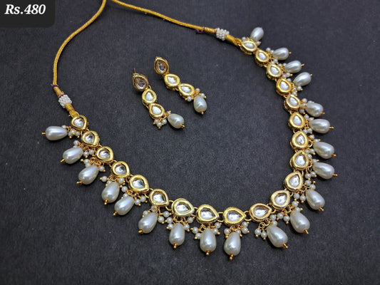 Single Line Kundan Set 15