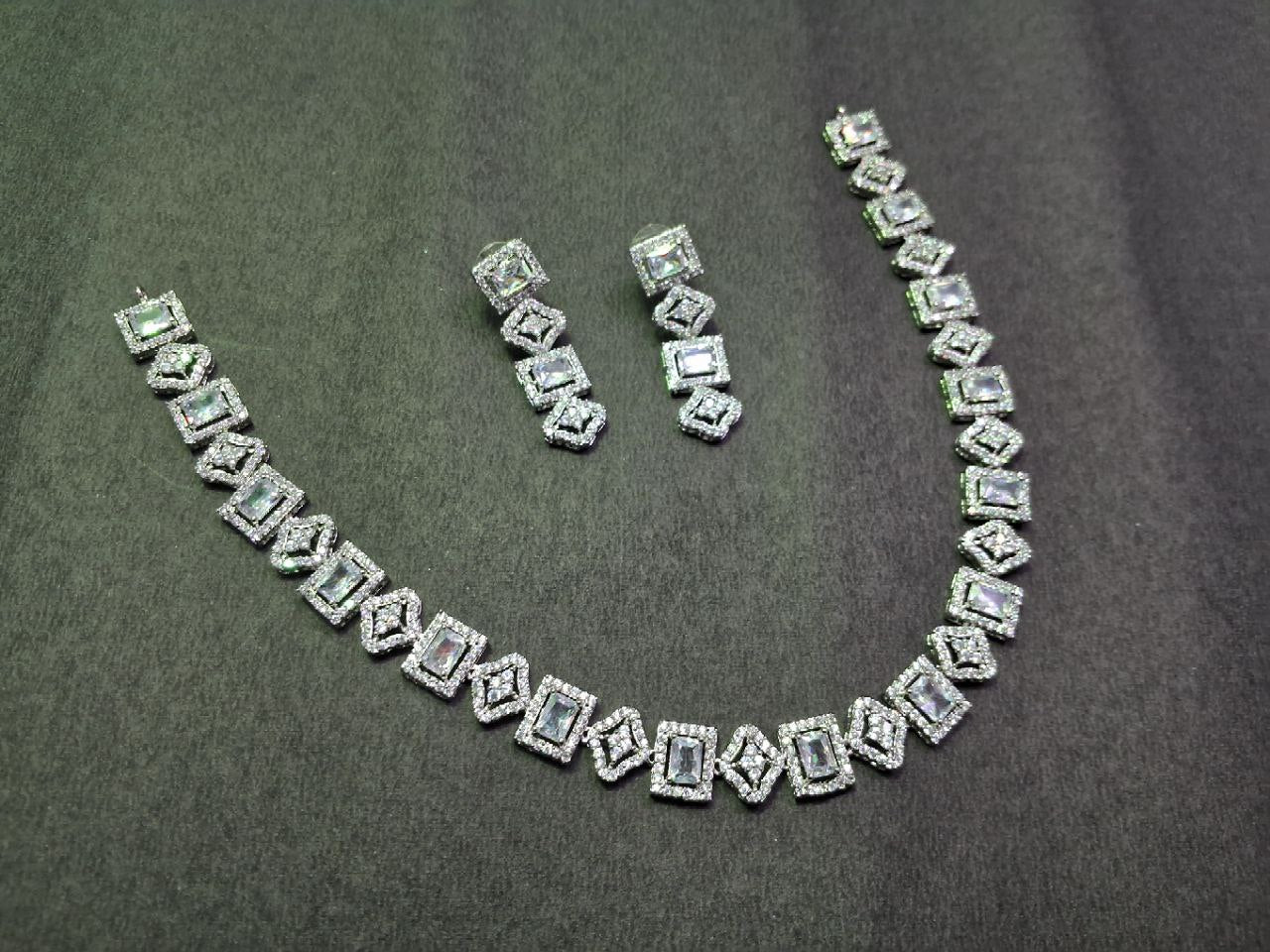 Ad Necklace 07