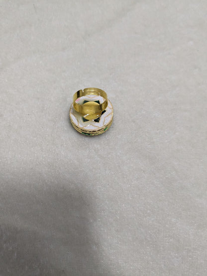 Kundan Ring 11