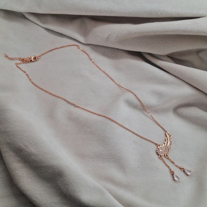 Gold Look Pendent 13