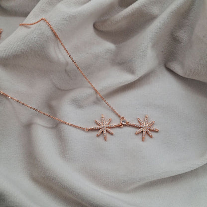 Gold Look Pendent 19