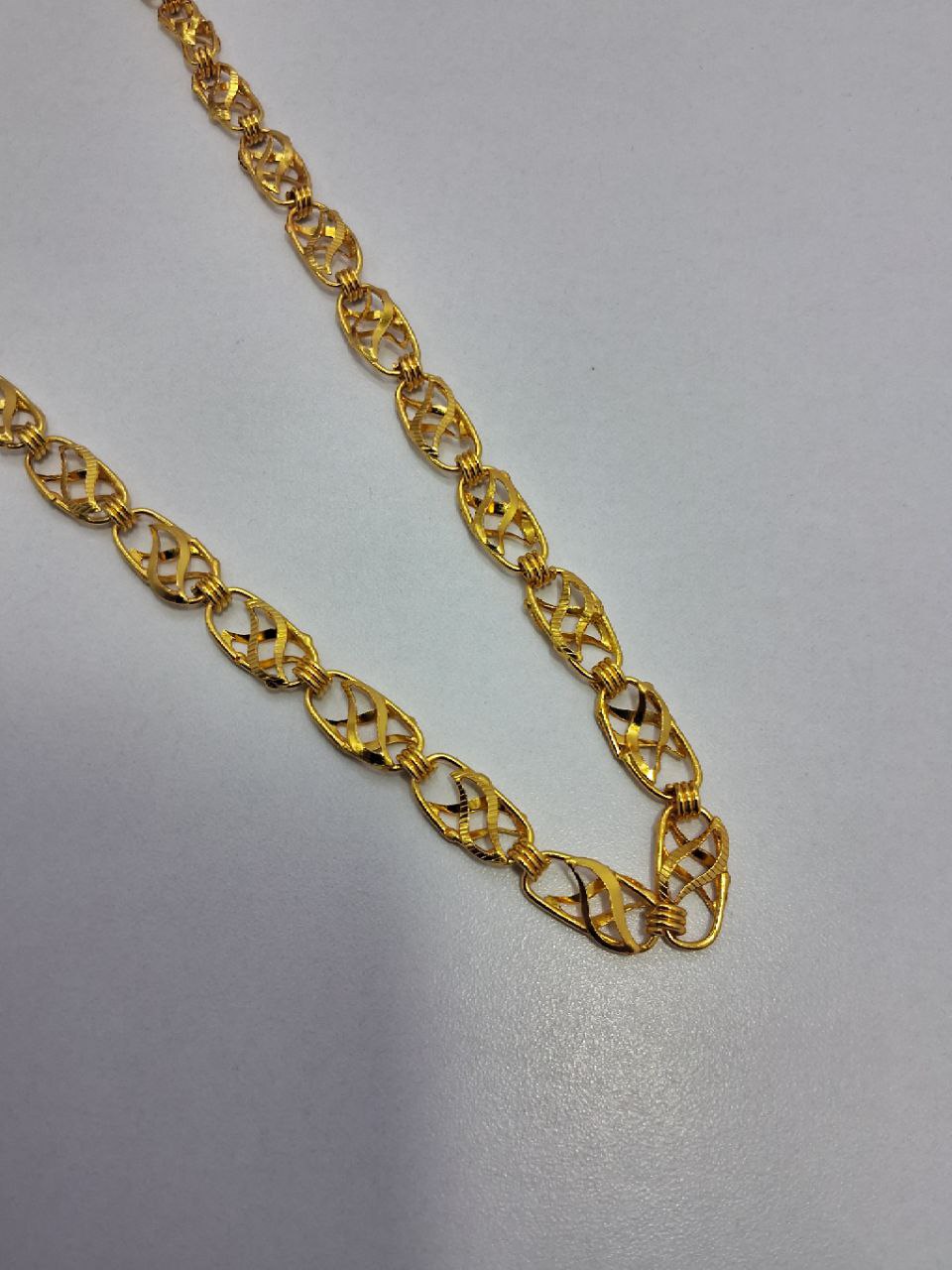 Anti Tarnish Gold Look Chain 18