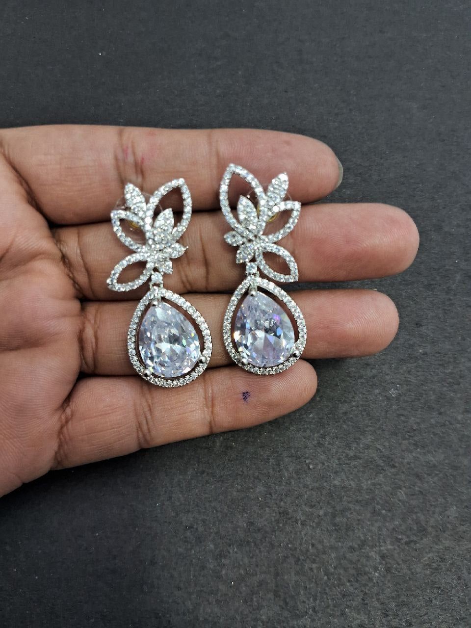 Ad Earring 47