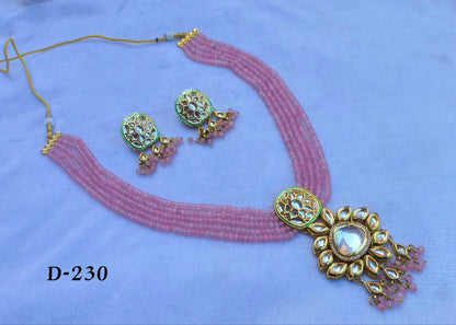 Kundan Pendent 09