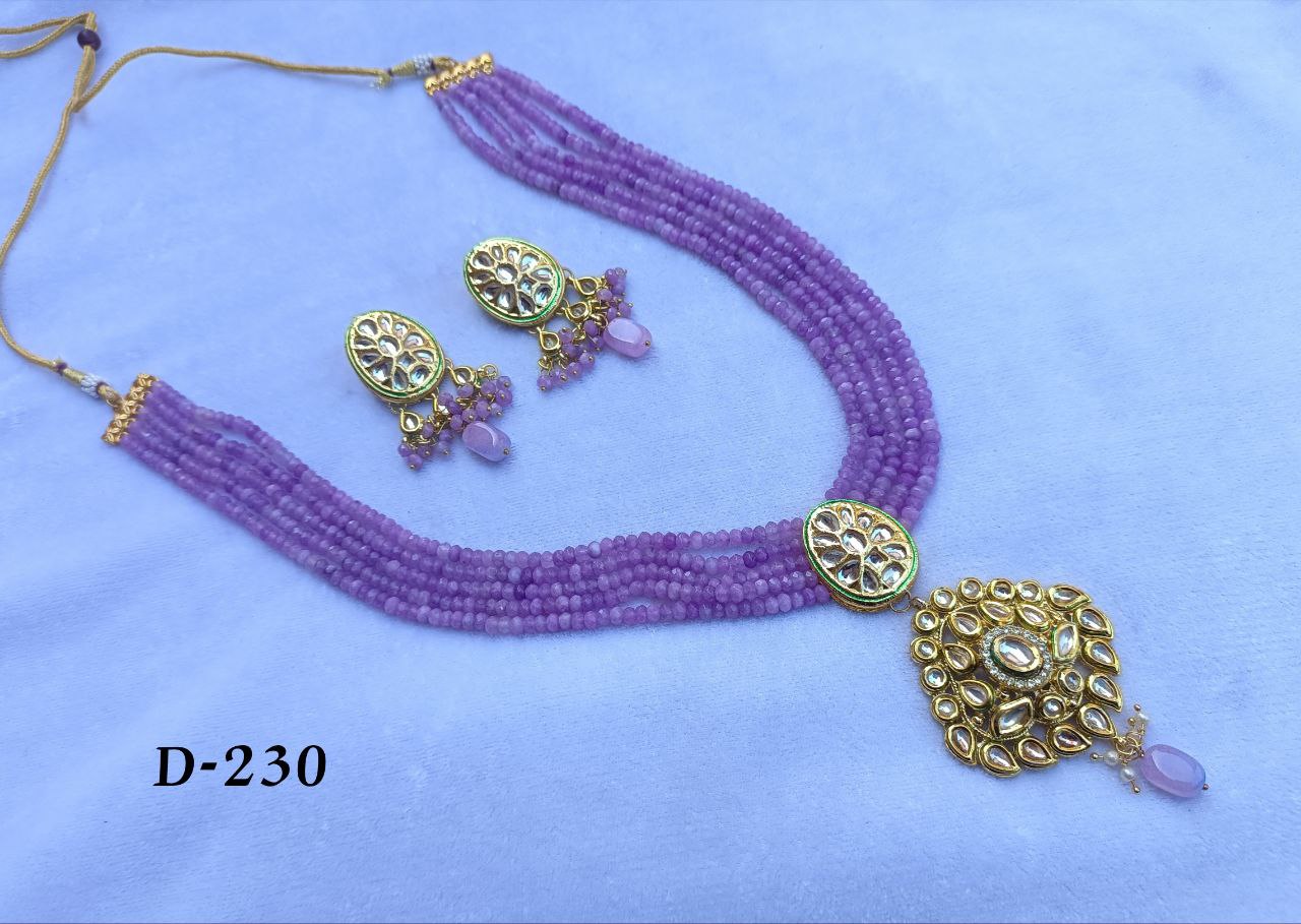 Kundan Pendent 10