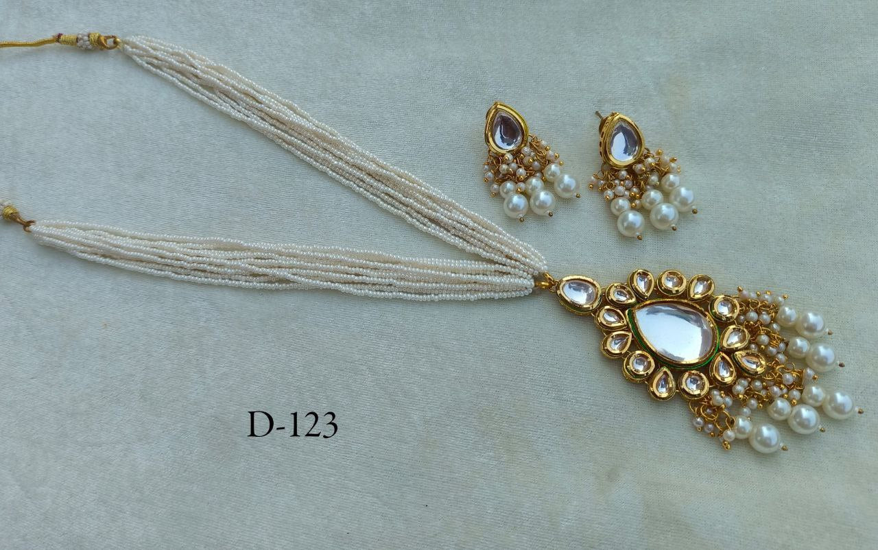 Kundan Pendent 24