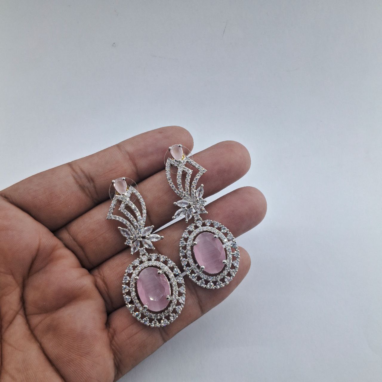 Ad Earring 158