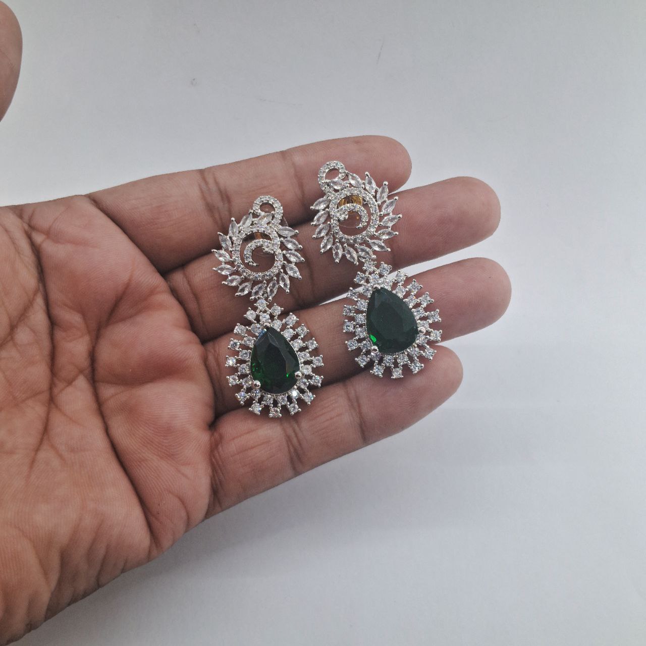 Ad Earring 154