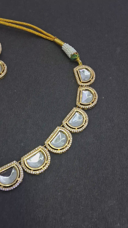 Nacklace (D cut High Quality Kundan)