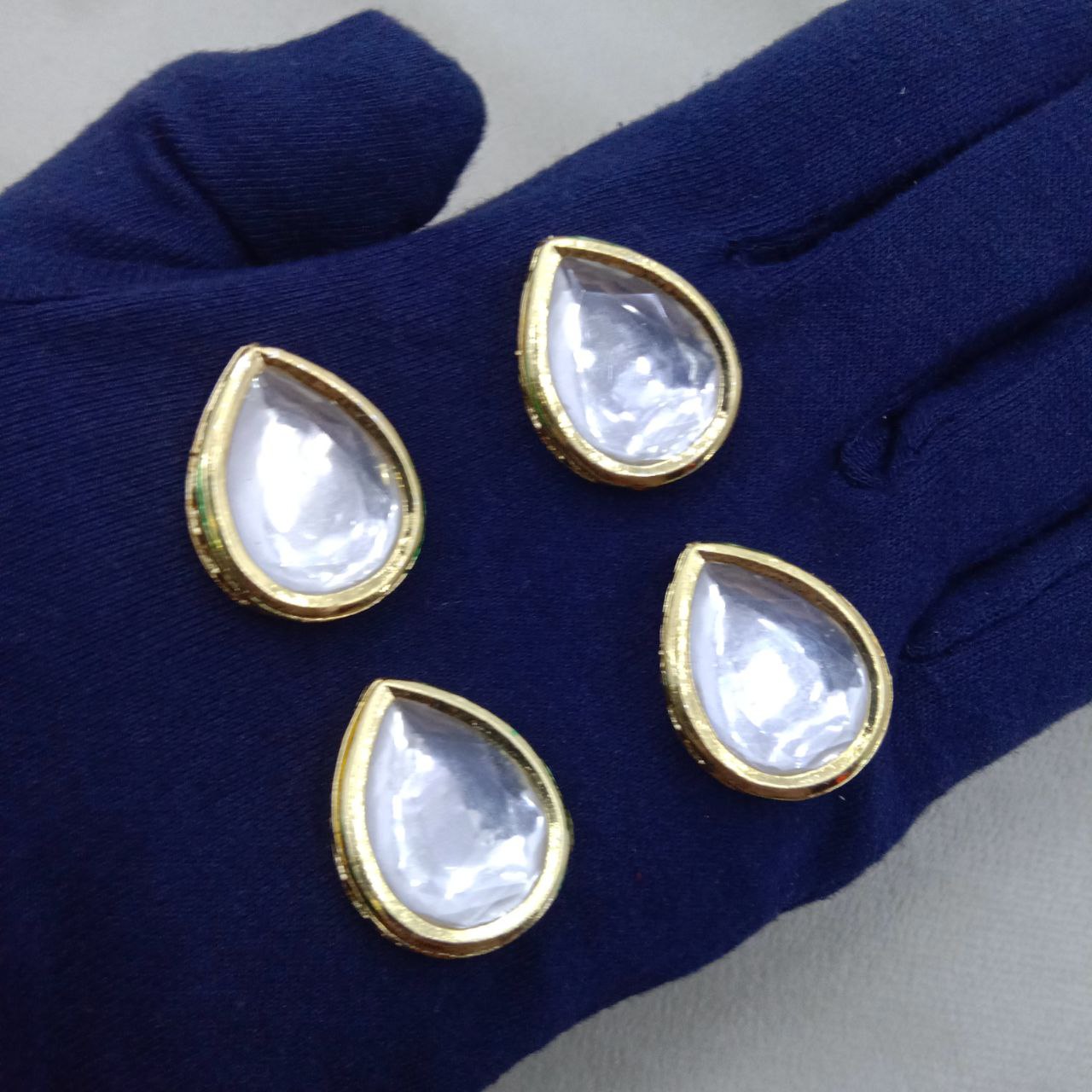 Kundan Drop Raw material