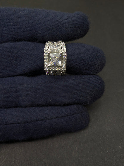 Ad Ring 76