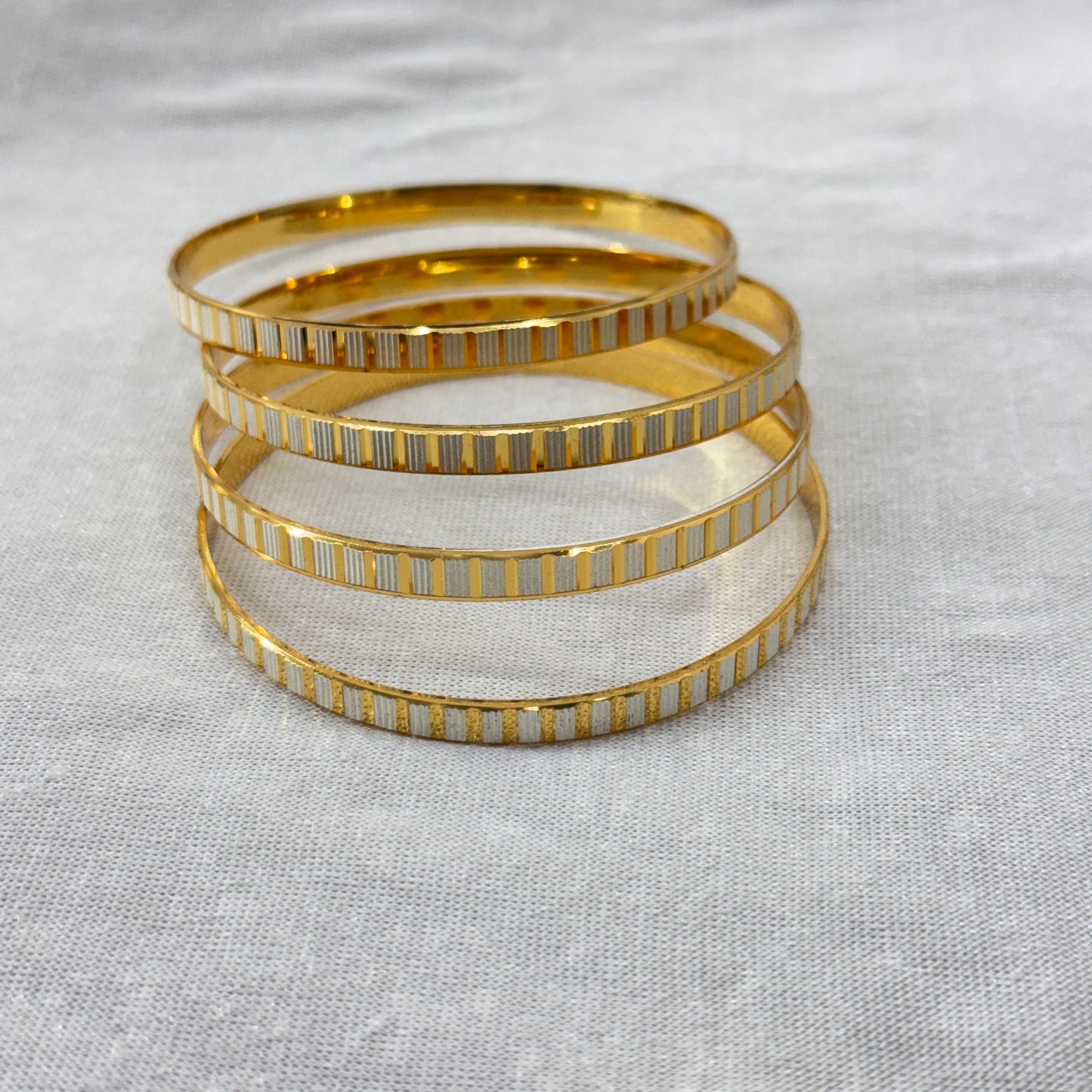 Bangle 16