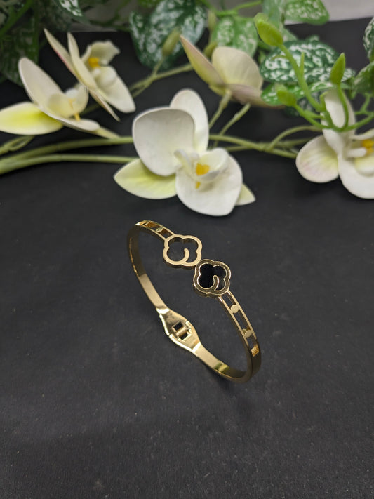 Gold Look Bracelet 23