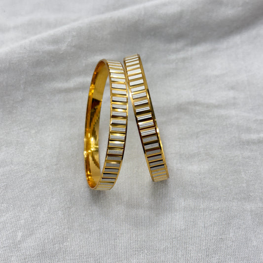 Bangle 18