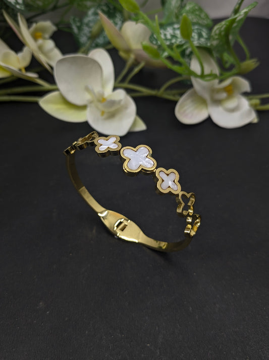 Gold Look Bracelet 21