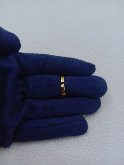 Ad Ring 126