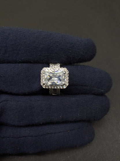Ad Ring 57