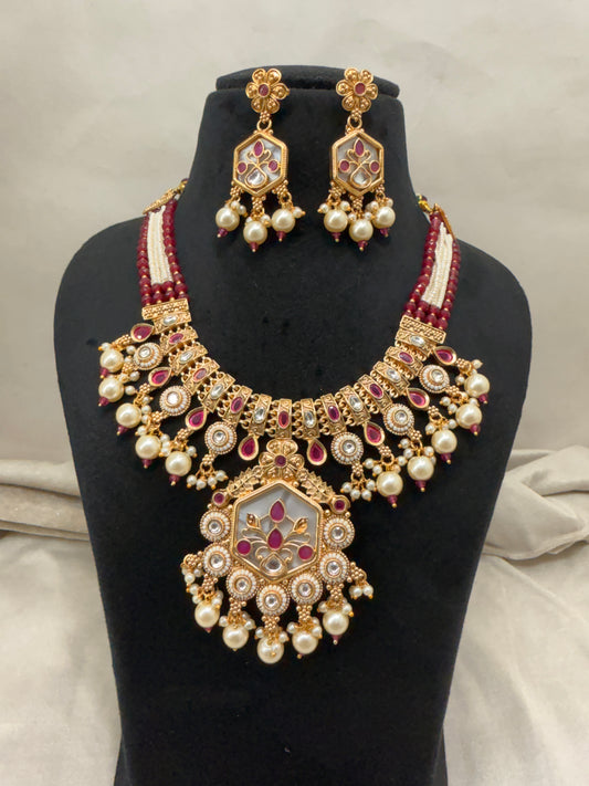Heritage Premium Necklace